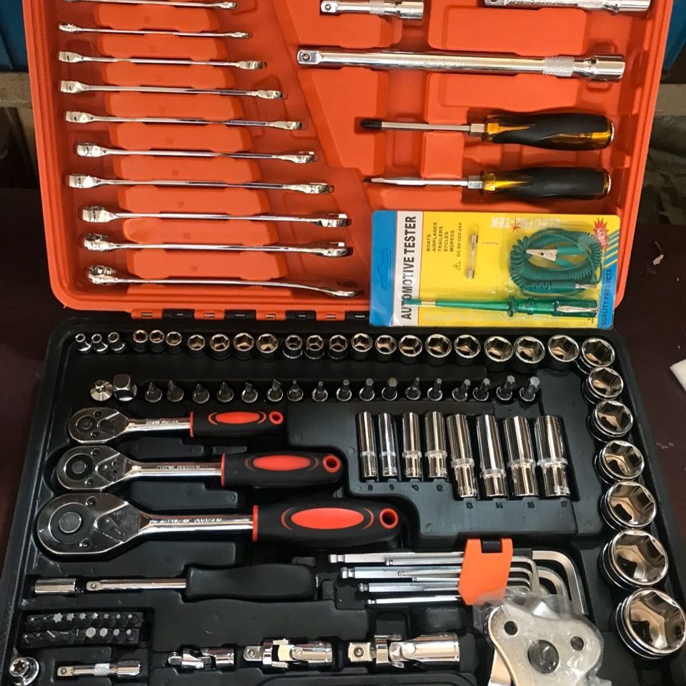 专业家用汽修优选 121件套汽修工具套装全方位解析